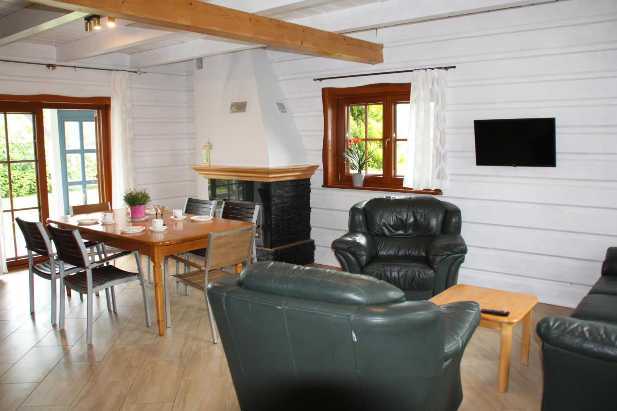 Malgorzata Lodge *